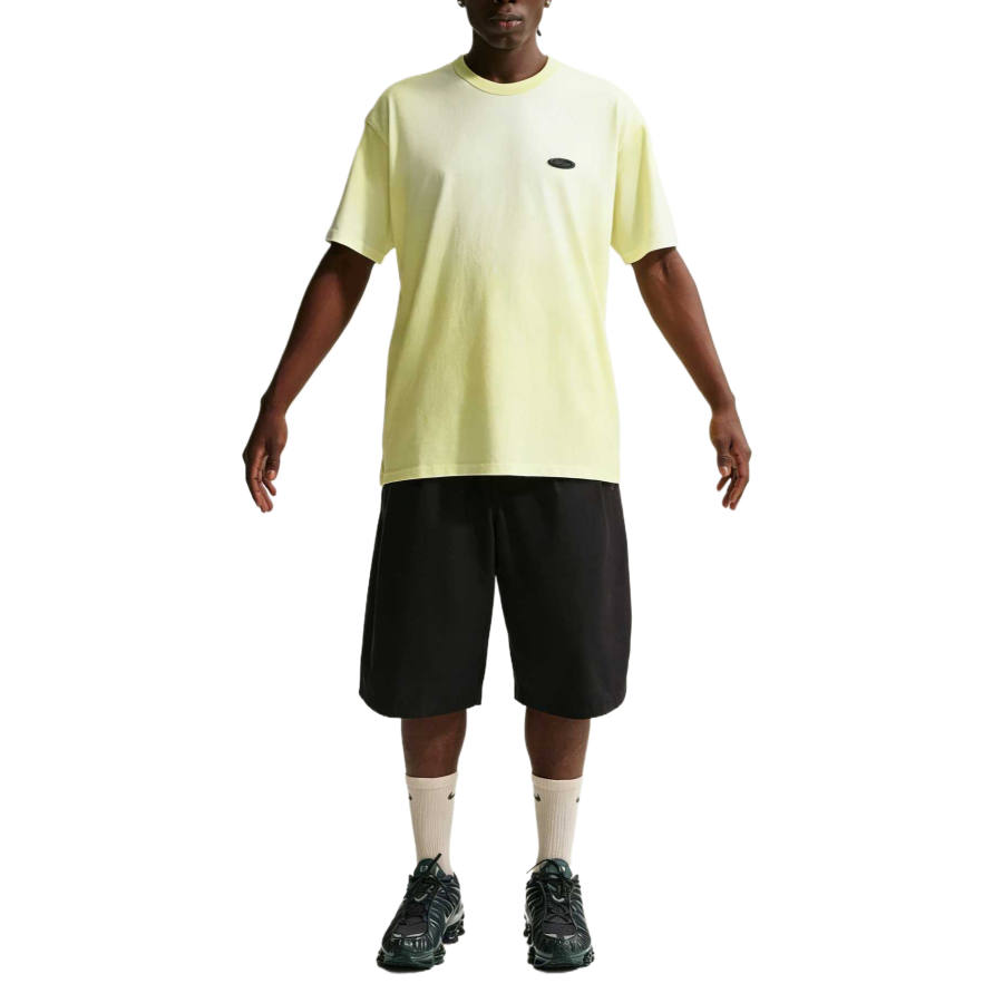 Nike Nike Sportswear T Shirts Men's Active Lime Crew Neck Moderate Straight Fit