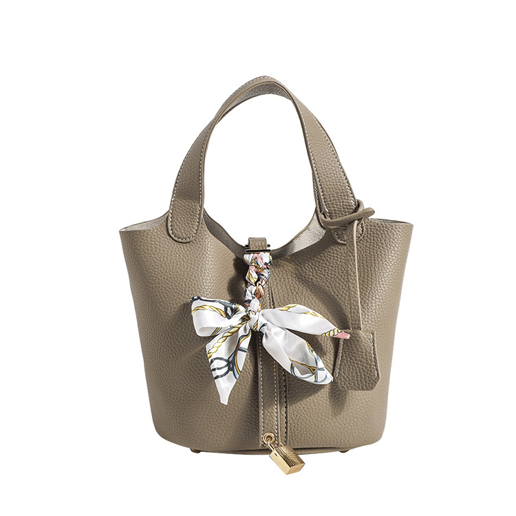 PAYOT PAYOT Synthetic Leather Handbag Regular Women's Multicolor