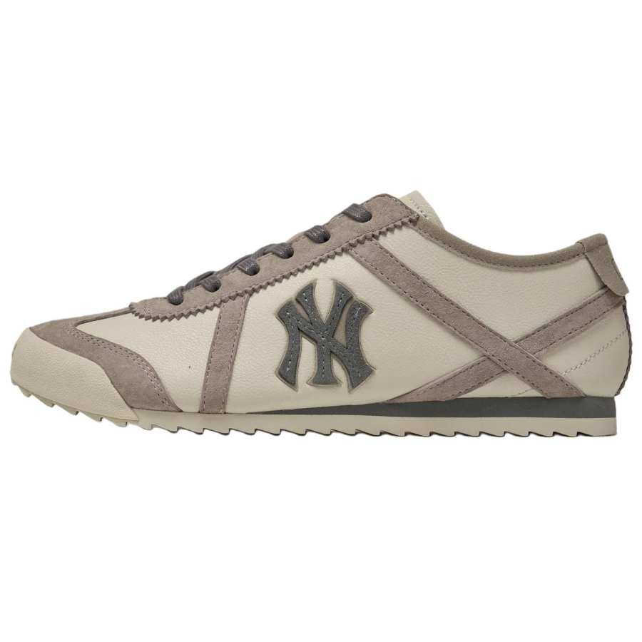 MLB New York Yankees Low top Casual Shoes Unisex Beige