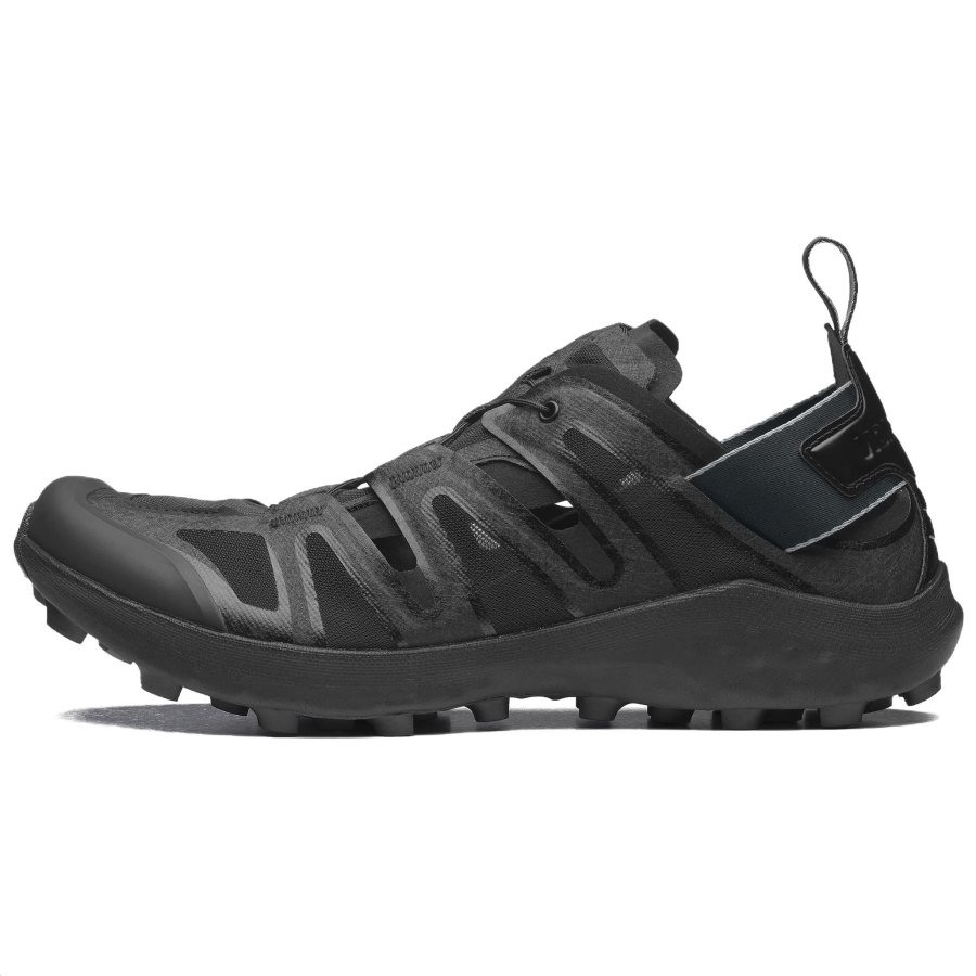 SALOMON Udara Advanced Fabric Breathable, Lightweight, Slip Resistant, Odor Resistant River Trekking Shoes Unisex Gray