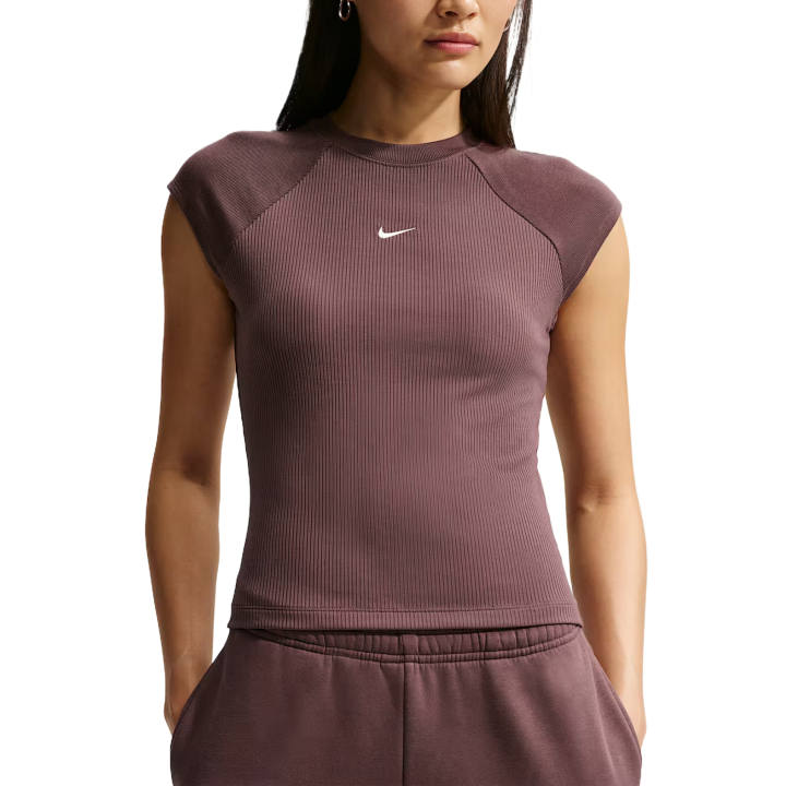 Nike Nike Chill Knit performance T-shirt