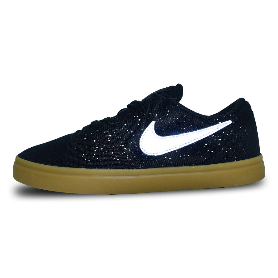 Nike Nike SB Check Momo Abrasion Resistant, Breathable, Slip Resistant Abrasion Resistant Breathable Slip Resistant Low top