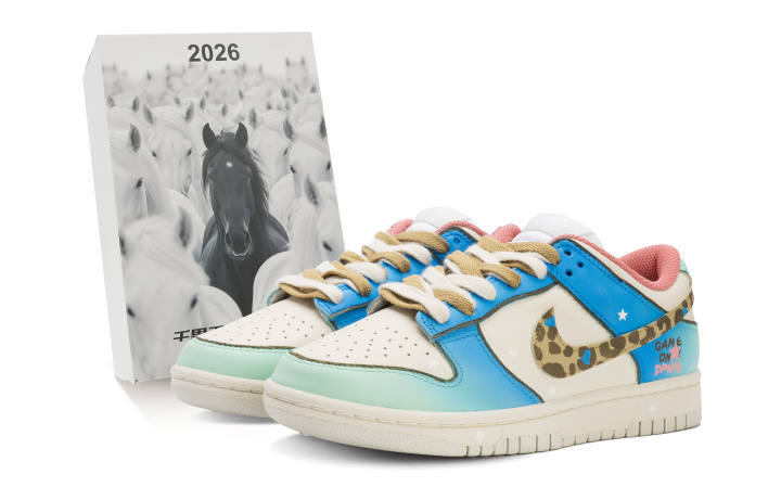 Nike Nike Dunk Slip Resistant Abrasion Resistant Low top Skateboard Shoes Women's Beige Blue