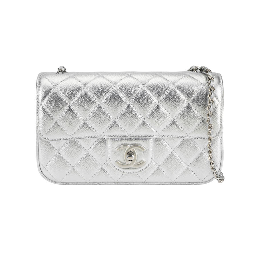 CHANEL Grain Calfskin Crossbody Bag, Shoulder Bag Women's Silver