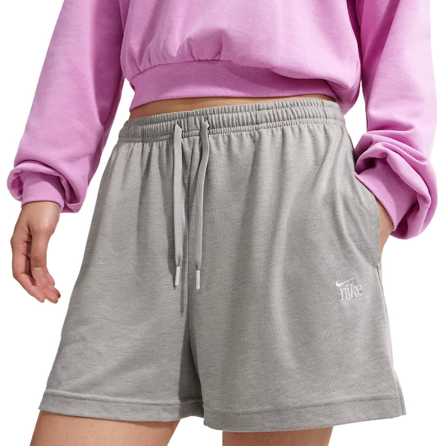 Nike Nike Sportswear Chill Knit Women's High-Waisted Lightweight Shorts