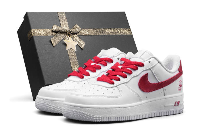 Nike Nike Air Force 1 Leather Cushioning Slip Resistant Cushioning Slip Resistant Low top Skateboard Shoes Unisex Box