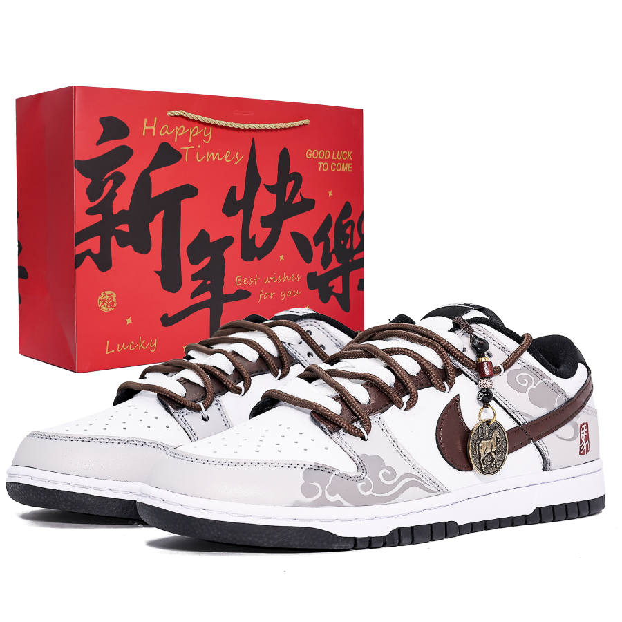 Nike Nike Dunk Cushioning Abrasion Resistant Low top Skateboard Shoes Unisex Brown