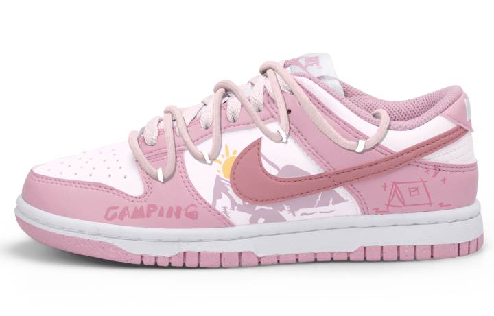 Nike Nike Dunk Low top Skateboard Shoes Women's Pink