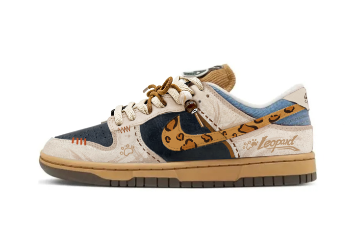 Nike Nike Dunk Cherry Bomb, Leopard Kitten Coverage Low top Skateboard Shoes Unisex Brown