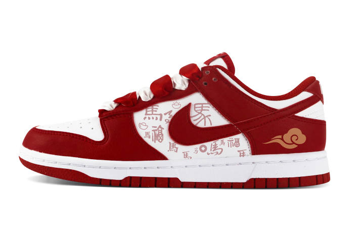 Nike Nike Dunk Low top Skateboard Shoes Red Teenagers