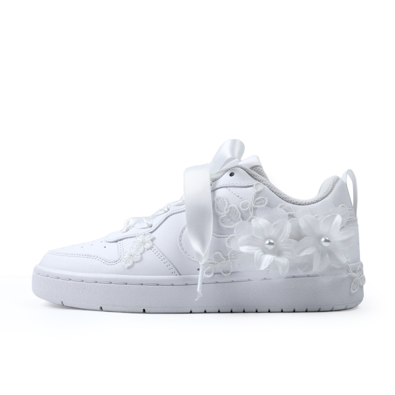 Nike Nike Court Borough Leather Cushioning Abrasion Resistant Slip Resistant Low top Kids' Skateboarding Shoes White