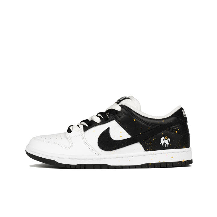 Nike Nike Dunk SB Low top Skateboard Shoes Unisex Black White