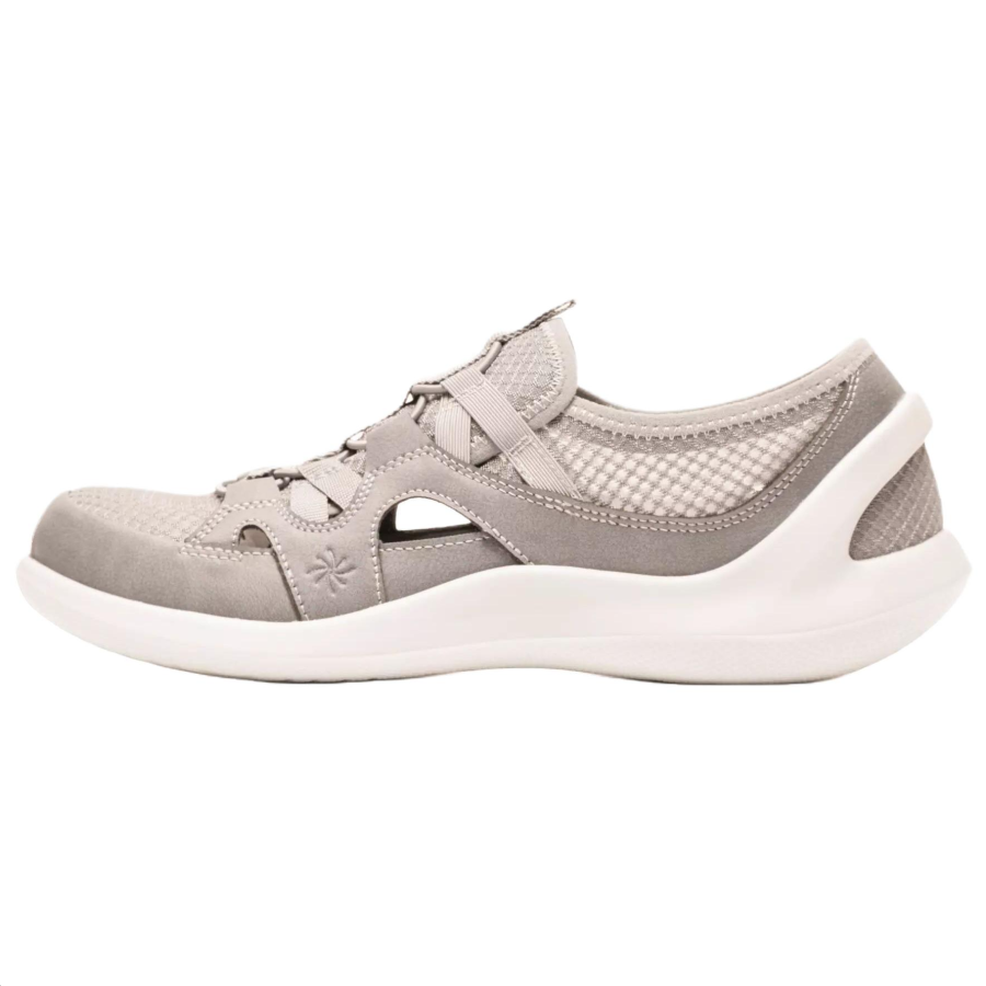 Clarks Solevana Step Abrasion Resistant Breathable Abrasion Resistant River Trekking Shoes Women's Light Gray