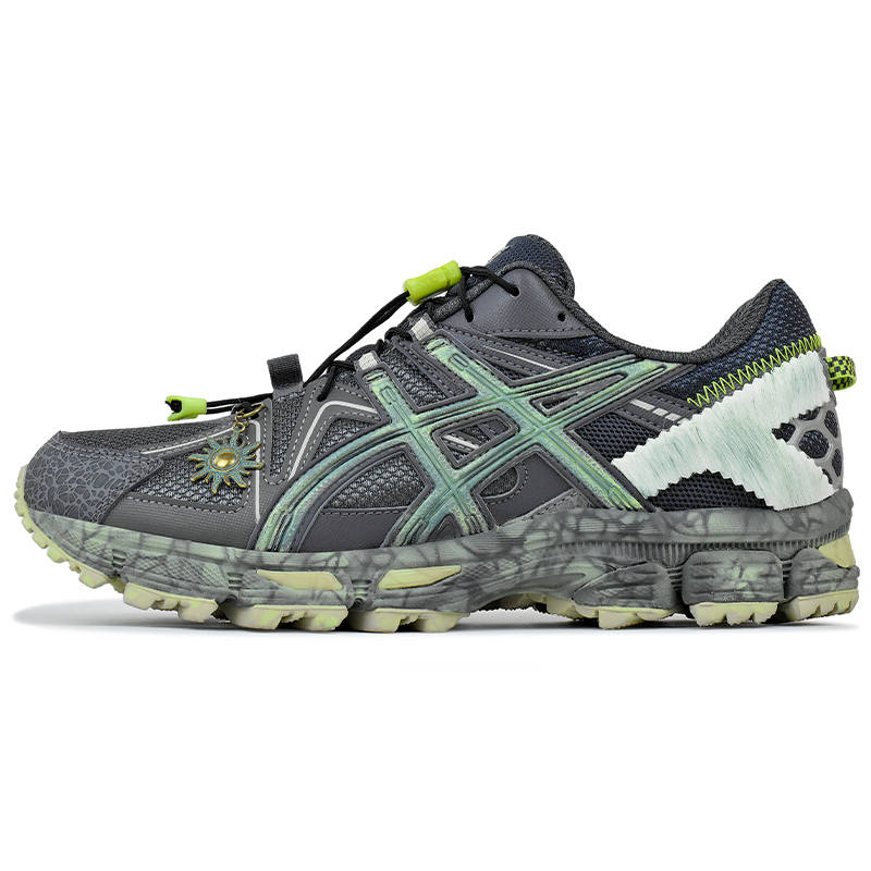 ASICS Gel Kahana 8 Abrasion Resistant Slip Resistant Low top Running Shoes Men's Gray Green