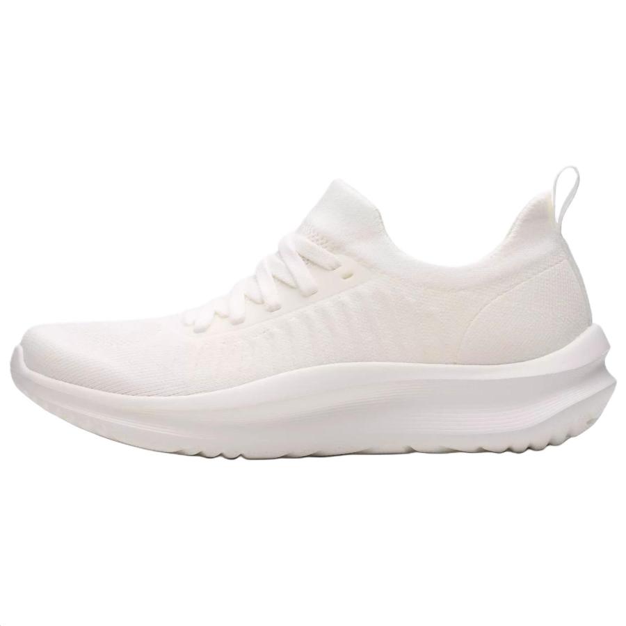 Clarks Solevana Lace Low top Casual Shoes Women's White