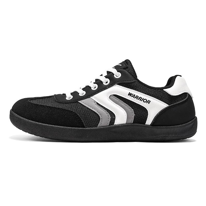 Warrior Wear resistant And Lightweight Low top Skateboard Shoes Men's Black White Gray