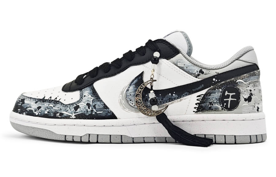 Nike Nike Big Abrasion Resistant Low top Skateboard Shoes Men's