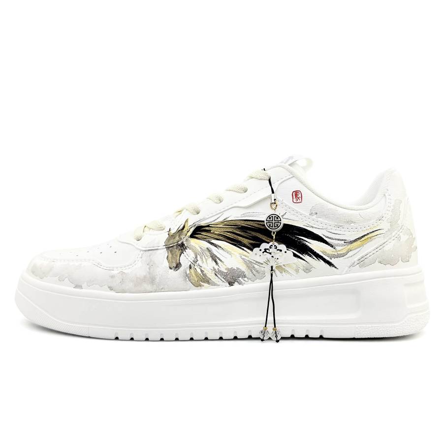 Anta Easy Chinese Fashion Trend Abrasion Resistant Breathable Slip Resistant Low top Skateboard Shoes Unisex Black Gold