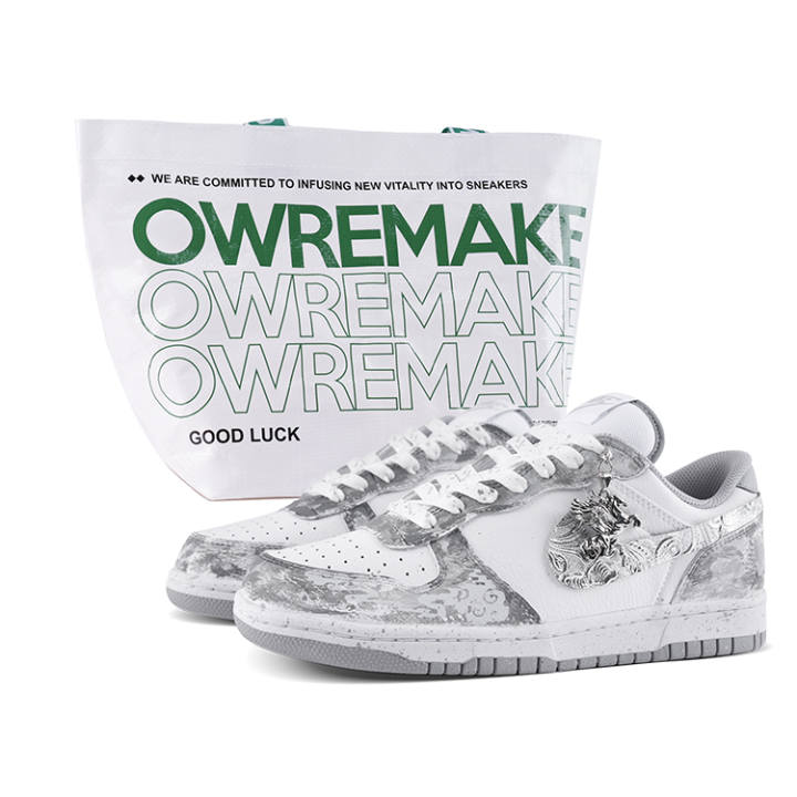 Nike Nike Big Low top Skateboard Shoes Men's Silver White