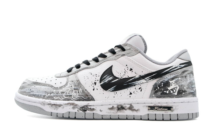 Nike Nike Big Abrasion Resistant Breathable Low top Casual Skateboard Shoes Men's Black White