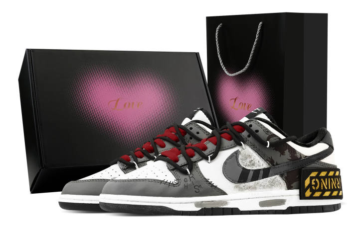 Nike Nike Dunk Warning Urban Techwear 1 Heart Box Slip Resistant Abrasion Resistant Low top Skateboard Shoes Unisex