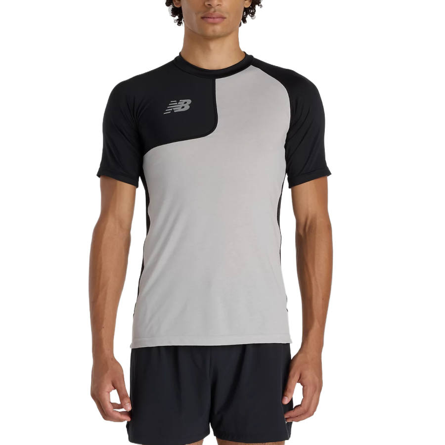 New Balance New Balance Asym Short Sleeve Top Right T Shirt Men's