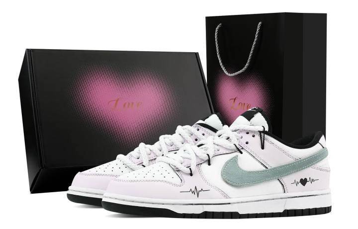Nike Nike Dunk Unstoppable Heartbeat Box Leather Slip Resistant Abrasion Resistant Low top Skateboard Shoes Pink White Kids'