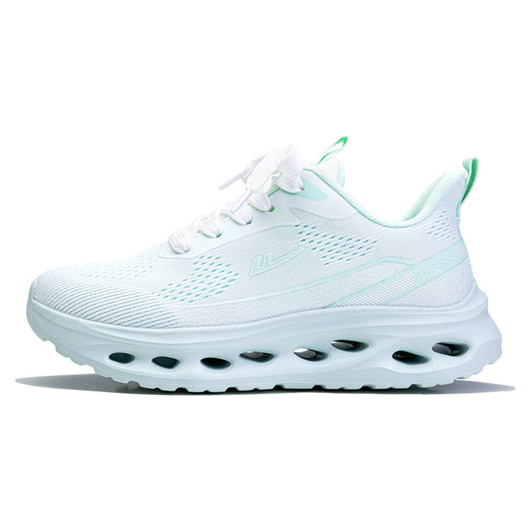 Warrior Low top Running Shoes Women's White Green