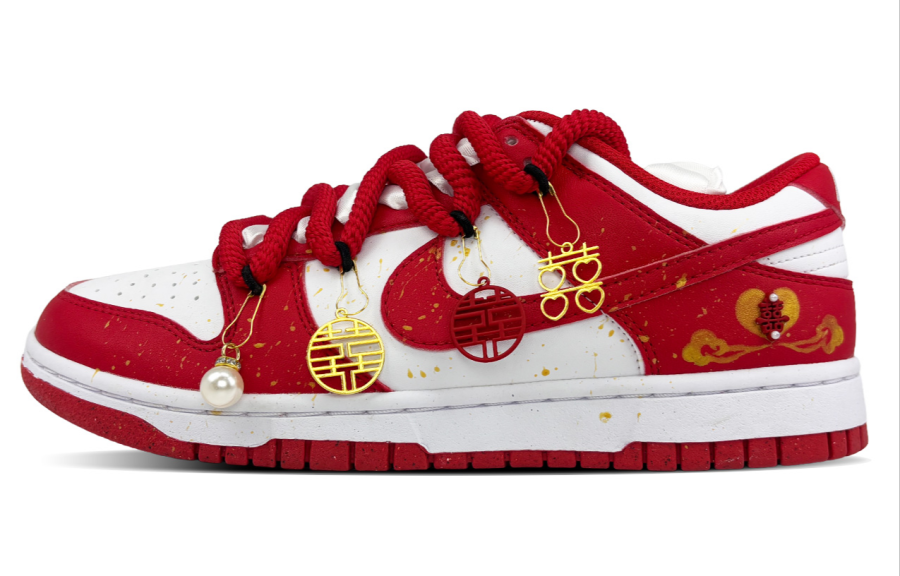 Nike Nike Dunk Heart To Heart Wear resistant And Lightweight Low top Skateboard Shoes Unisex Red