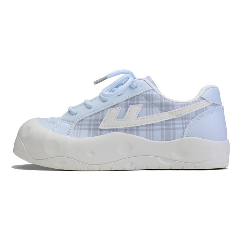 Warrior Synthetic Leather Low top Skateboard Shoes Women's Light Blue Beige