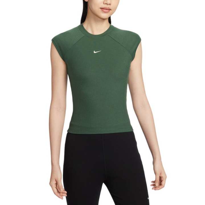 Nike Nike T Shirts Women's Green Crew Neck Moderate