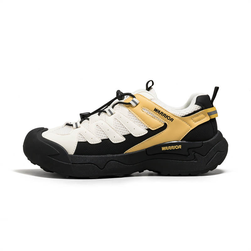 Warrior Low top Mountaineering Shoes Men's Beige Yellow Black