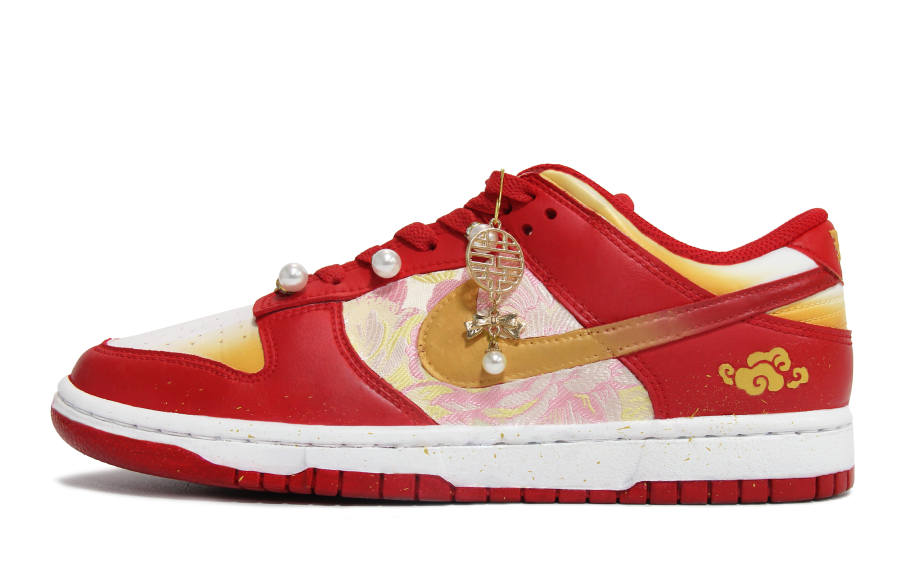 Nike Nike Dunk Walking Planet, Auspicious Cloud Bead Leather Abrasion Resistant Low top Skateboard Shoes Unisex White Pink