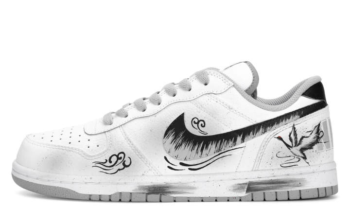 Nike Nike Big Low top Skateboard Shoes Men's White Gray