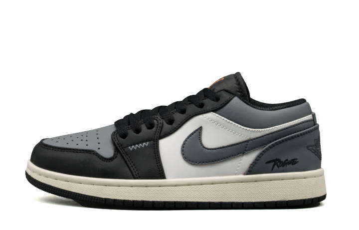 Jordan Jordan Air Jordan 1 Kids' Basketball Shoes Grade School