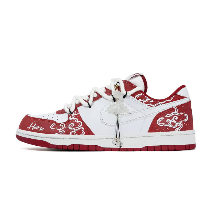 Nike Nike Big Cloud Pattern Crimson Horse Breathable Low top Skateboard Shoes Unisex