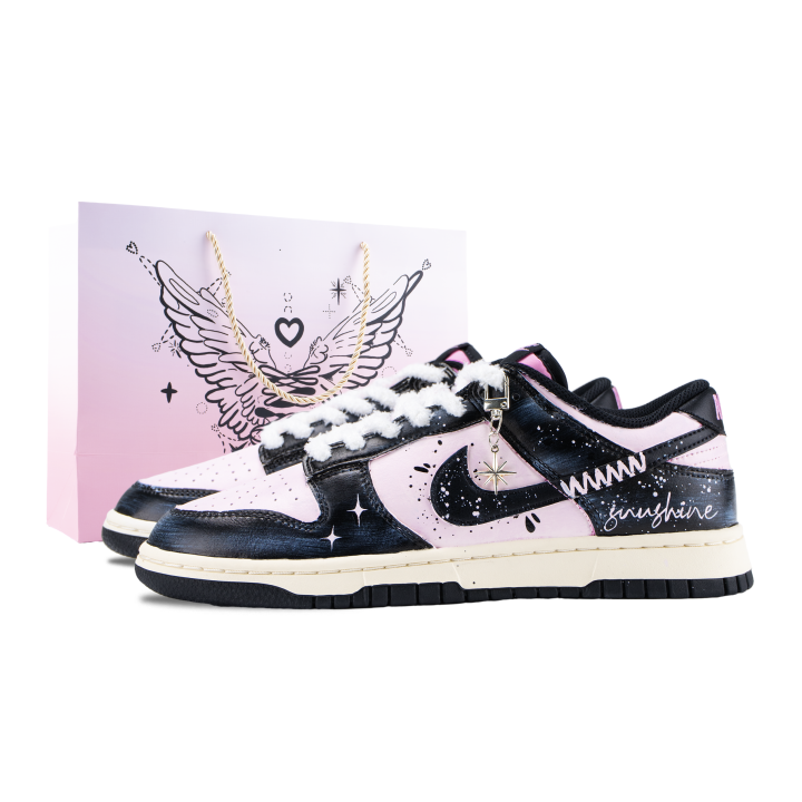 Nike Nike Dunk Urban Chic Style Nebula Abrasion Resistant Abrasion Resistant Low top Skateboard Shoes Men's Black Pink