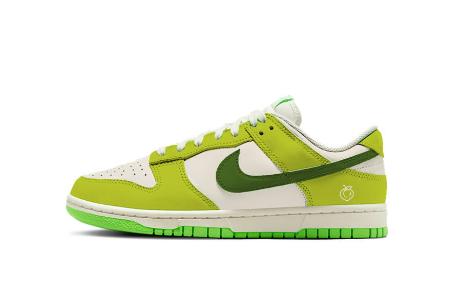 Nike Nike Dunk Green Apple Low top Skateboard Shoes Women's White Green