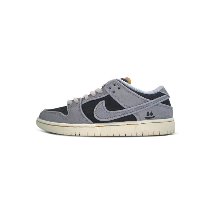 Nike Nike Dunk SB Ash Abrasion Resistant Abrasion Resistant Low top Skateboard Shoes Unisex