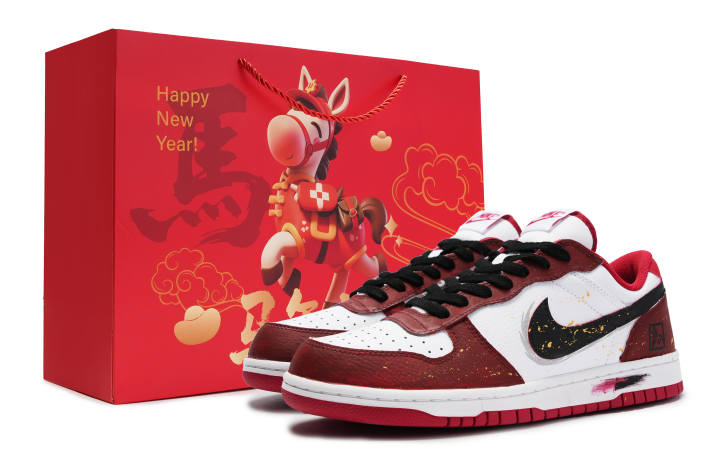 Nike Nike Big Abrasion Resistant Breathable Abrasion Resistant Breathable Low top Skateboard Shoes Unisex Red