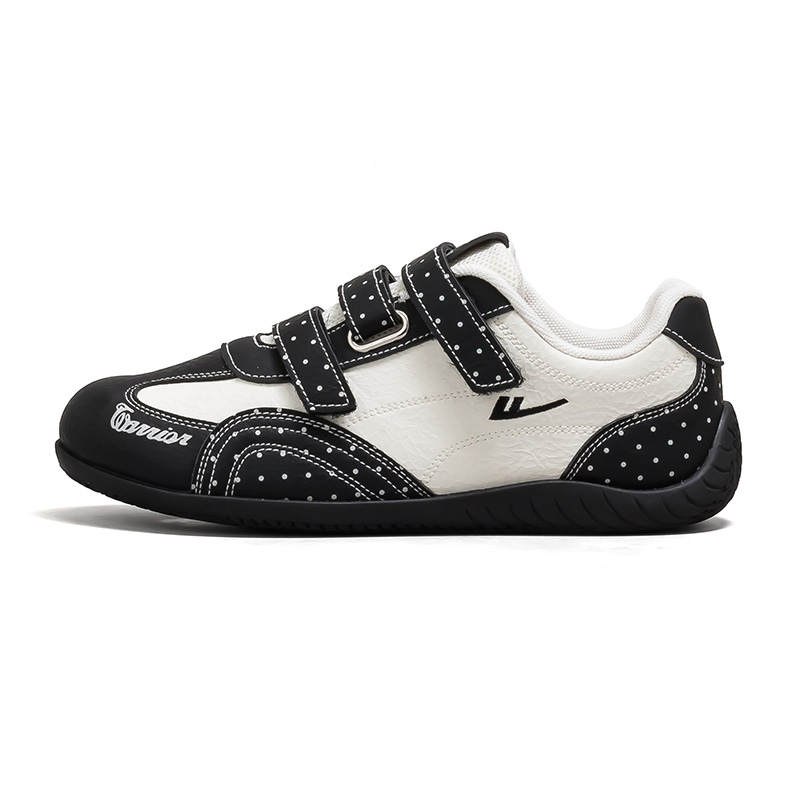 Warrior Wear resistant And Lightweight Low top Casual Shoes Women's Beige Black