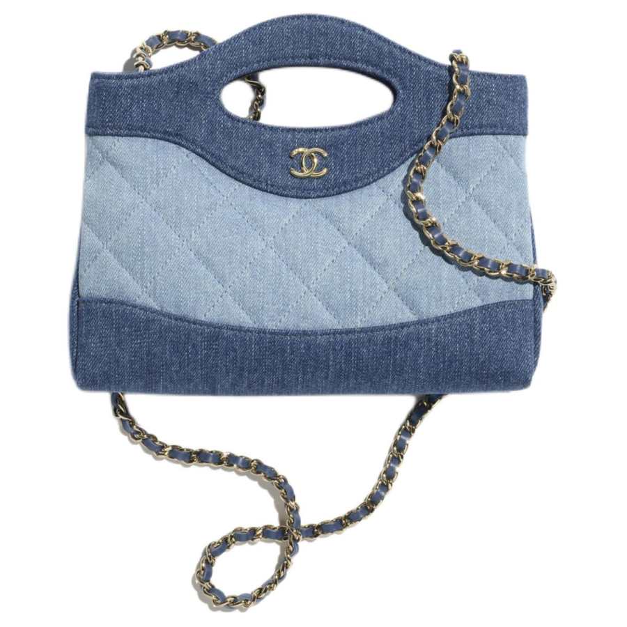 CHANEL 2025/26 Washed Denim & Gold Metal Crossbody Handbag Women's Light Blue Spell Navy
