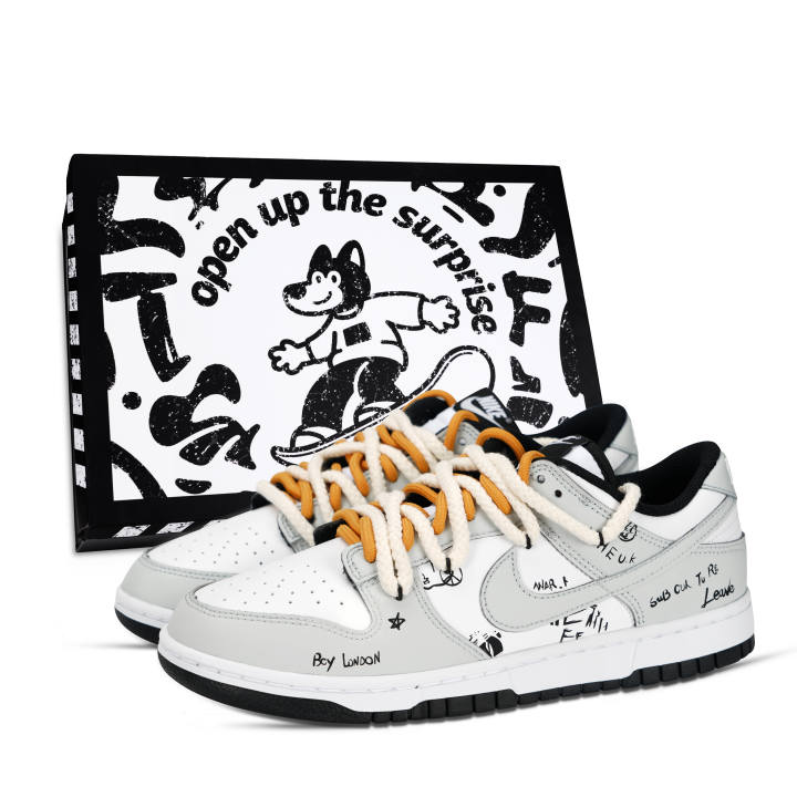 Nike Nike Dunk Black White, Graffiti Text Slip Resistant Abrasion Resistant Slip Resistant Abrasion Resistant Low top