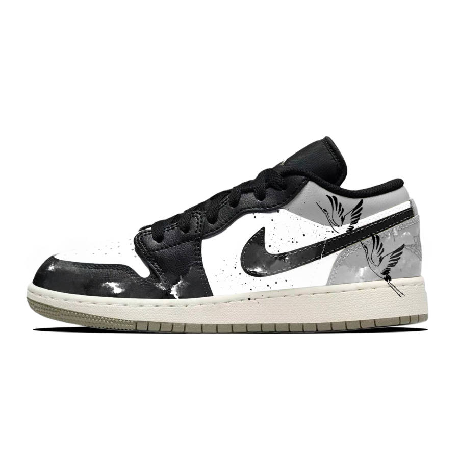 Jordan Jordan Air Jordan 1 Kids' Basketball Shoes Grade School