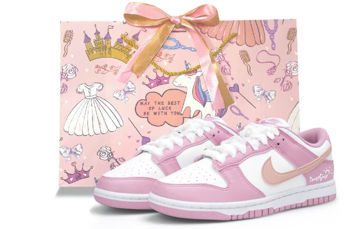 Nike Nike Dunk Low top Skateboard Shoes Women's Pink