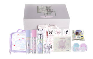 FLORTTE Fresh Look Sweetheart Box Makeup Sets Easy to Blend Natural Complexion