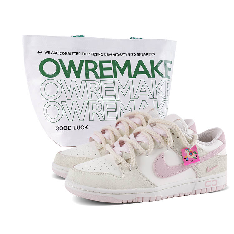Nike Nike Dunk Low top Skateboard Shoes Women's Pink Beige