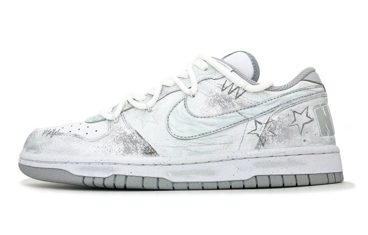 Nike Nike Dunk Graffiti Stars Wear resistant, Lightweight, Breathable, And Non slip. Low top Skateboard Shoes Men's