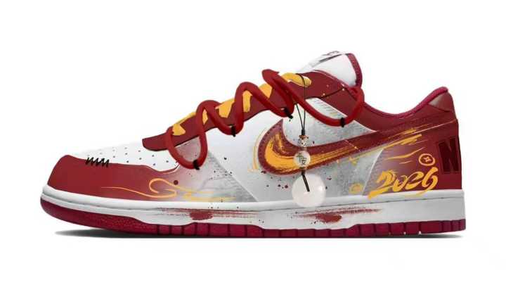 Nike Nike Big Red Flame Cloud Pattern Cushioning Slip Resistant Low top Skateboard Shoes Unisex Red