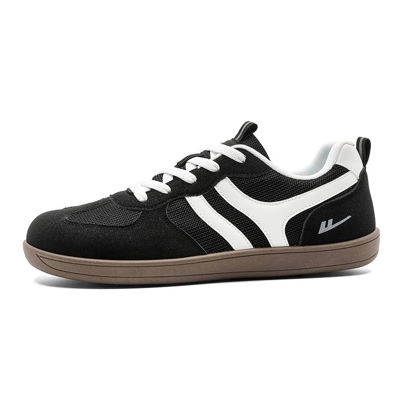 Warrior Abrasion Resistant, Lightweight, And Breathable Low top Skateboard Shoes Men's Black White